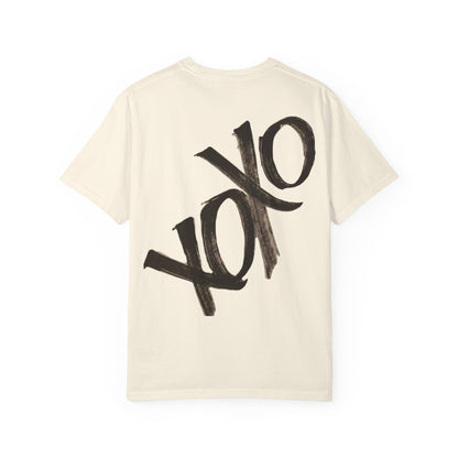 T-Shirt — Oversized XOXO Crown Graphic Tee