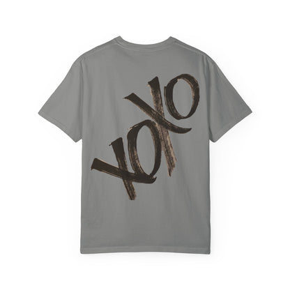 T-Shirt — Oversized XOXO Crown Graphic Tee