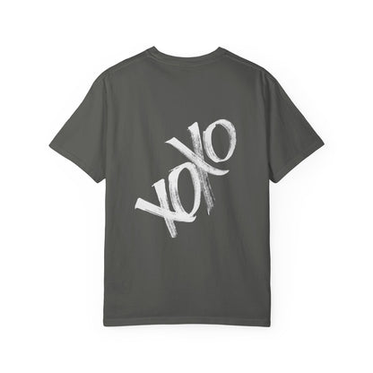 XOXO Brushstroke T-Shirt — Casual Graphic Tee for Valentine’s & Everyday